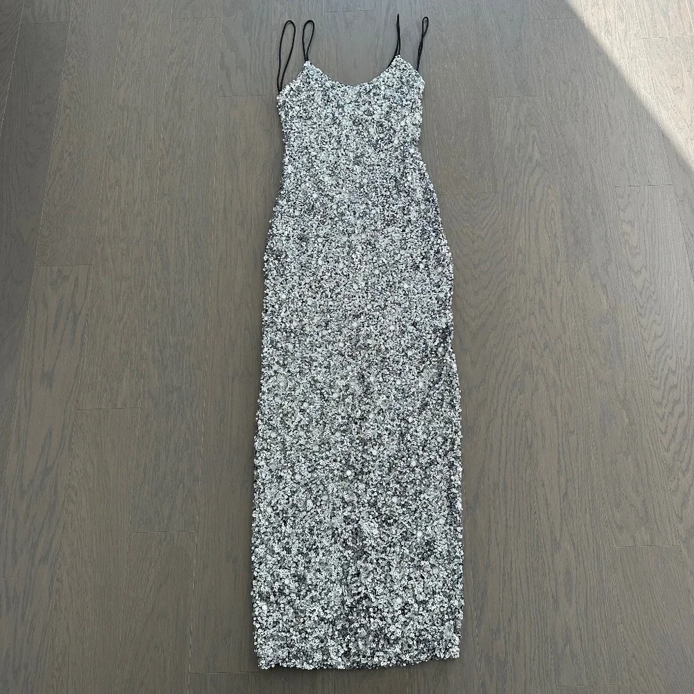 Alice + Olivia Silver Sequin Maxi Dress - Picture 2 of 12